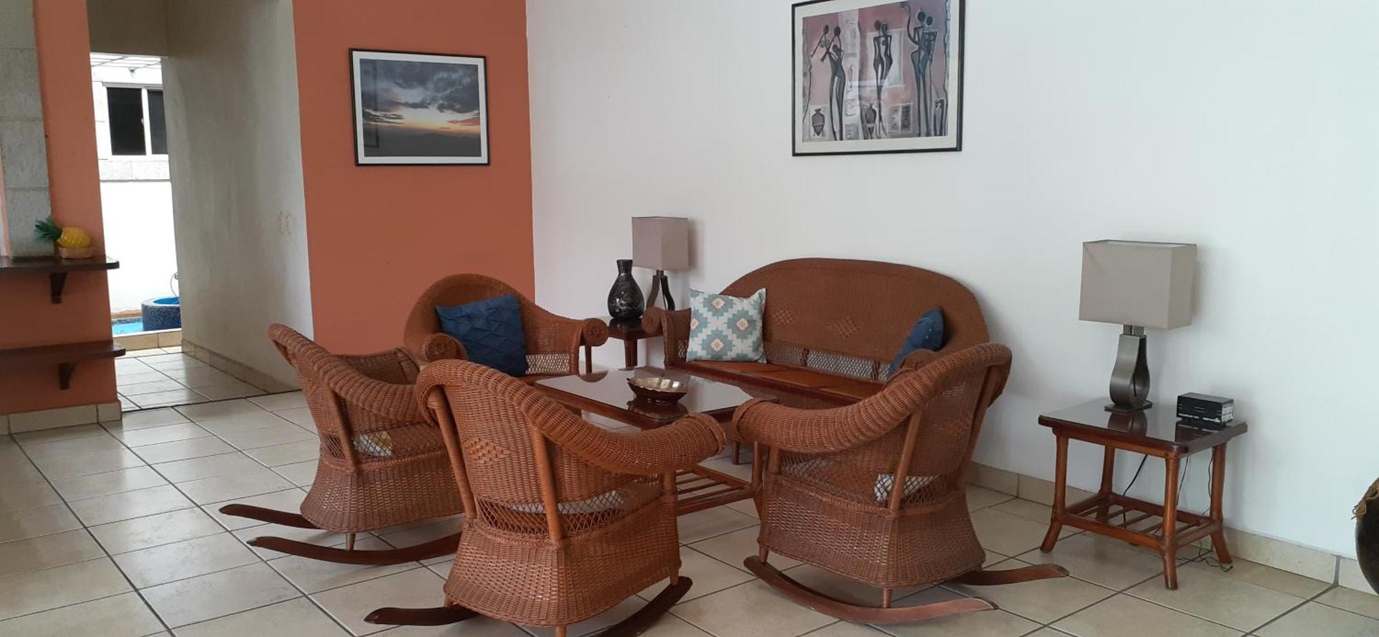 Hotel El Almendro Манагуа Екстериор снимка