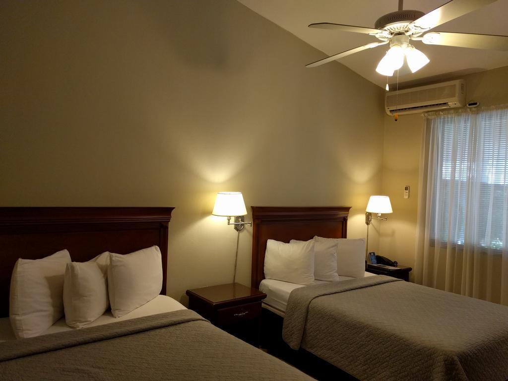 Hotel El Almendro Манагуа Екстериор снимка