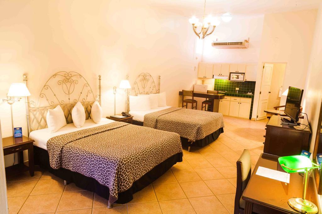 Hotel El Almendro Манагуа Екстериор снимка